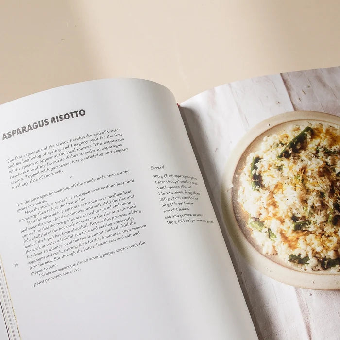 THE MEDITERRANEAN COOK - Few and Far - Books