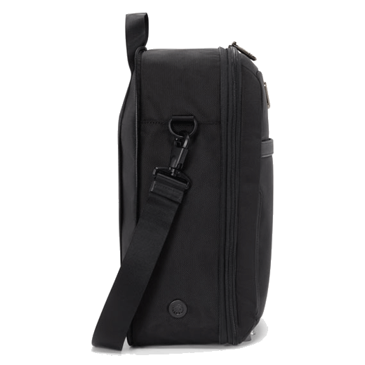 This Alpha 3 Golf Shoe Bag in Black by TUMI has a detachable shoulder strap.