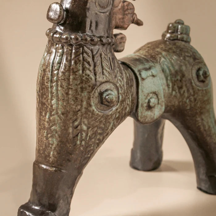 Yugen Statue